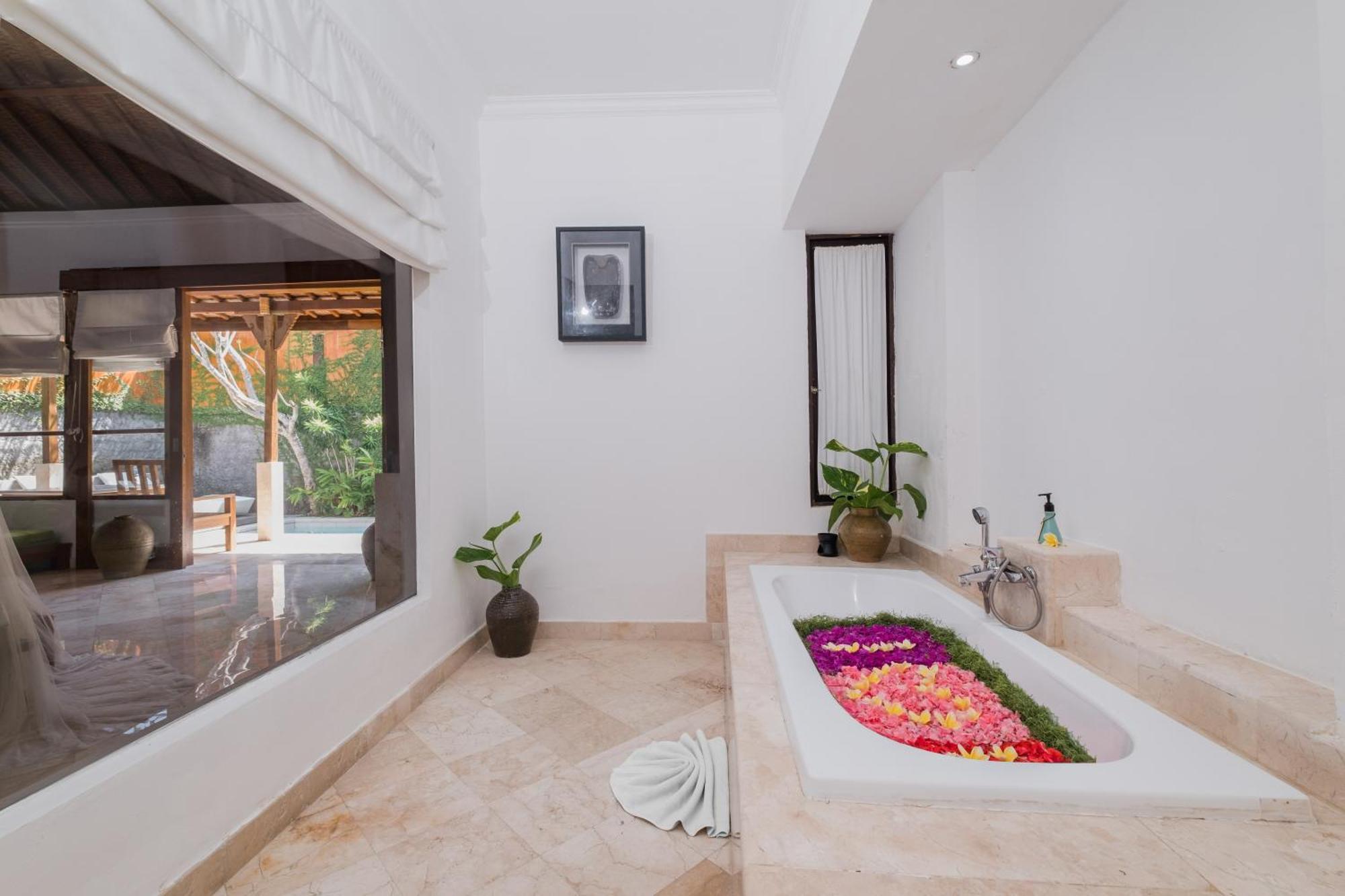 Alam Bidadari Seminyak Villa Dış mekan fotoğraf